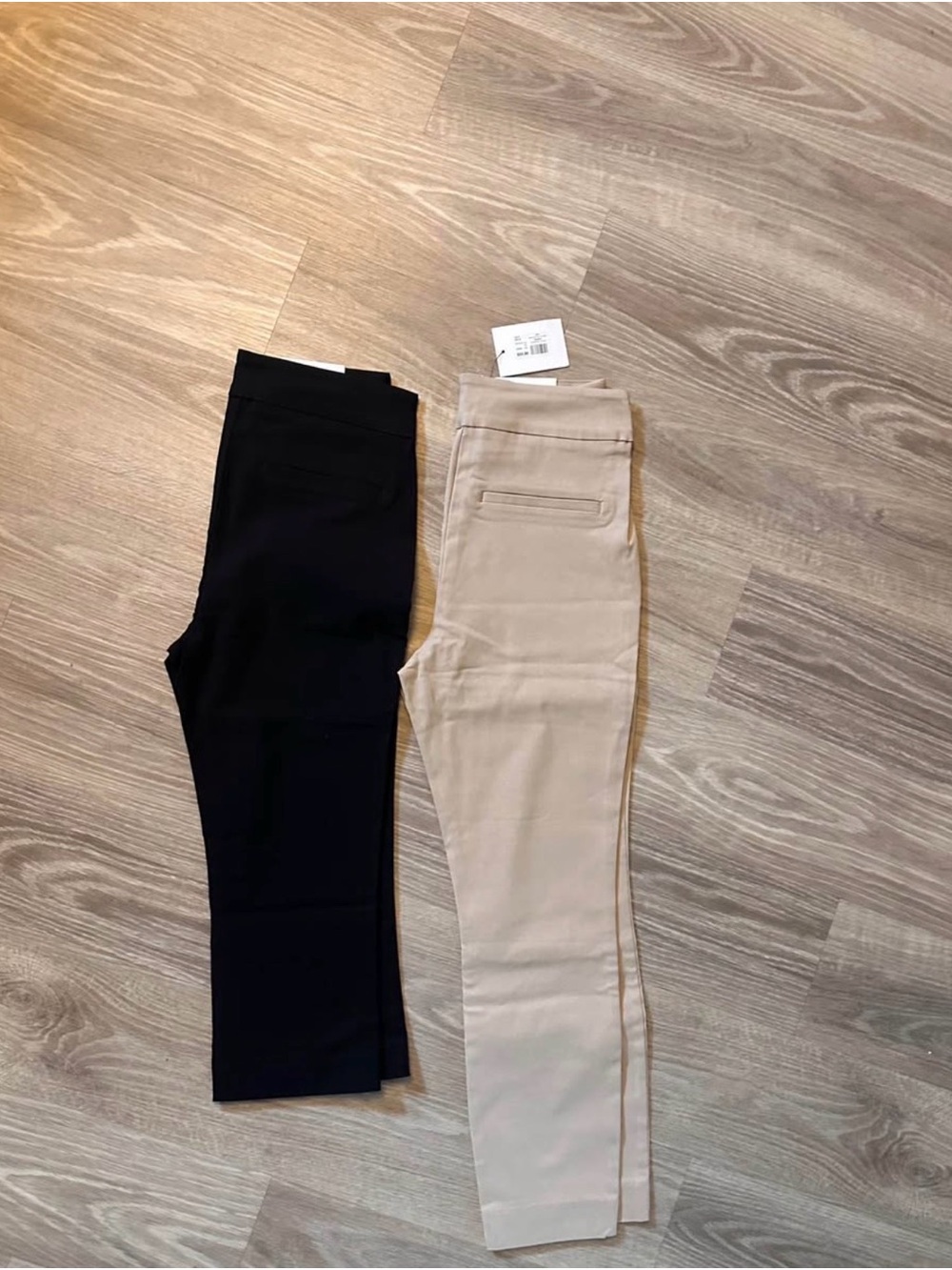 RW&CO. Slim Ankle Pants - Black & Beige M